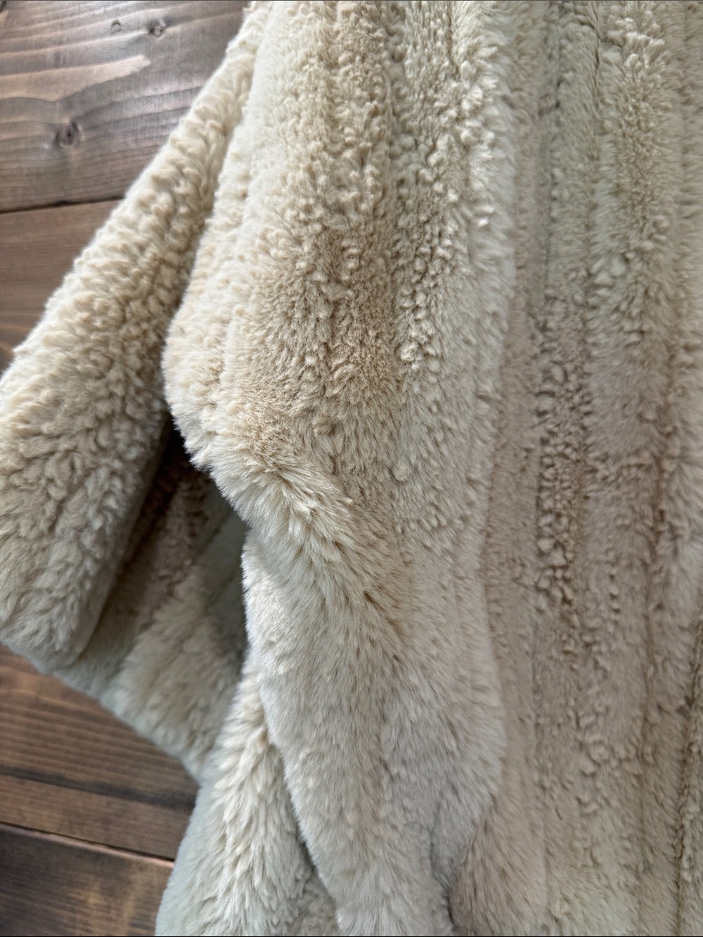 ivy jane Cream Faux-Sherpa Cowl Neck Pullover - Picture 4 of 8